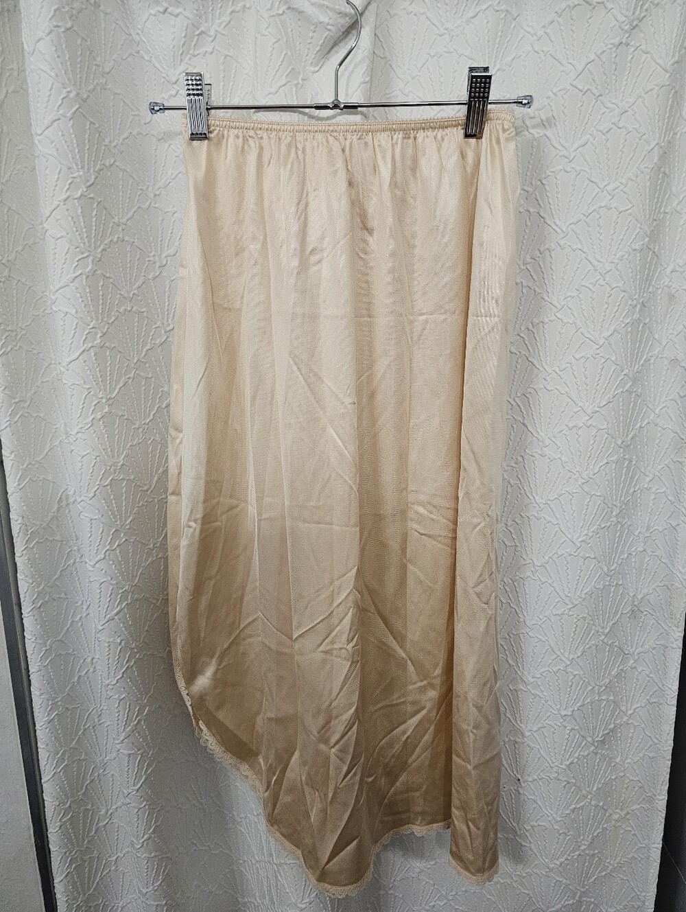 Women's Small Champagne Colored 29" Vintage Half Slip w/Kickslit By Warner's